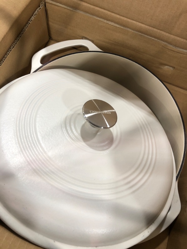 Photo 4 of Amazon Basics Enameled Cast Iron Covered Dutch Oven, 7.3-Quart, Matte White Matte White 7.3-Quart Oven