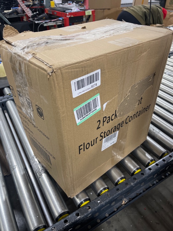 Photo 1 of AIRTIGHT FOOD STORAGE CONTAINERS LARGE CAPACITY 