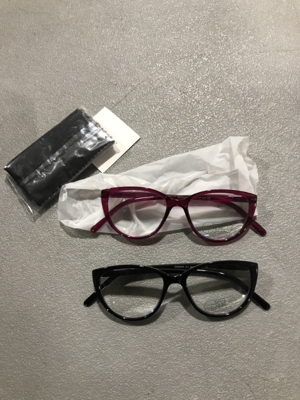 Photo 1 of 2 PAIR OF READING GLASSES 
+2.50