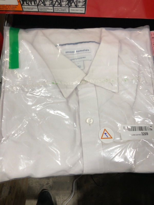 Photo 1 of AMAZON ESSENTIALS LARGE SIZE REGULAR FIT DRESS SHIRT WHITE