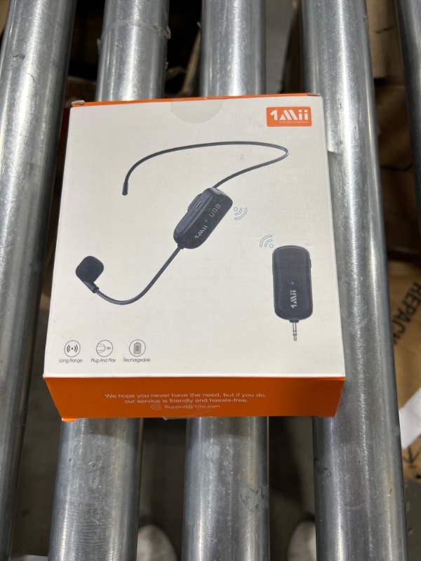 Photo 1 of 1Mii Wireless Microphone Headset, 165ft Range, UHF Wireless Headset Mic with Digital Screen, Headset Mic?Handheld Mic 2 in 1, Fitness Microphone Headset for Speakers, PA Speaker, Amplifier, Teacher