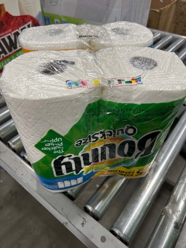 Photo 2 of 2 pack Bounty Select-A-Size Paper Towels, White, 2 Double Plus Rolls = 5 Regular Rolls
