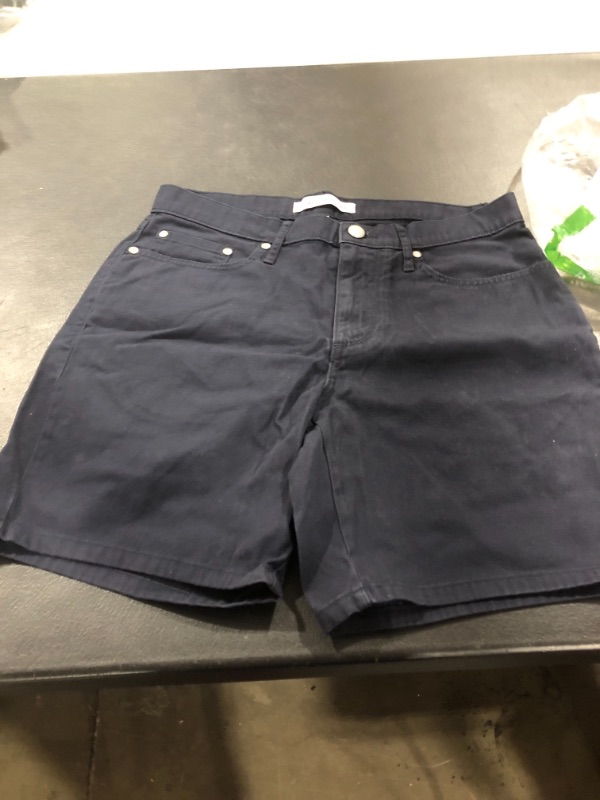 Photo 1 of amazon essentials shorts men NAVY 30W