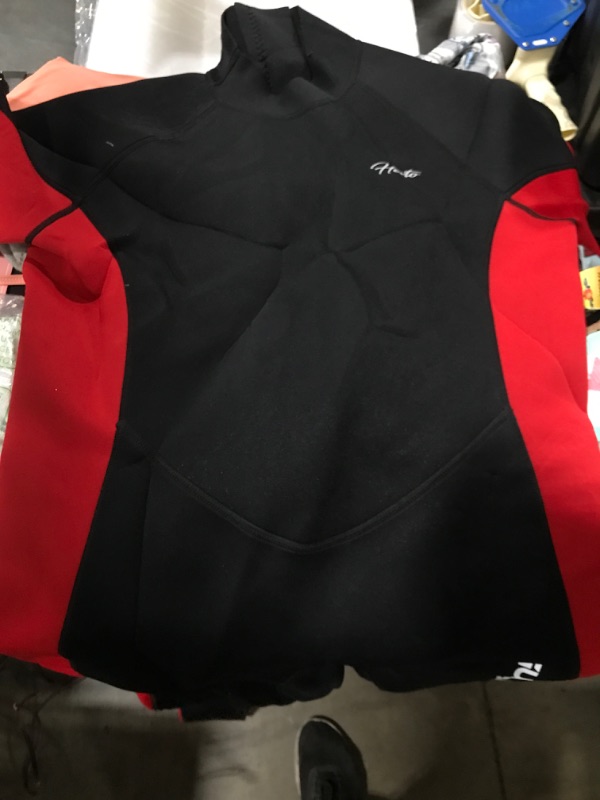 Photo 1 of Hevto Wetsuits Men 3/2mm Neoprene Diving Surfing Swimming Full Suits in Cold Water Keep Warm for Water Sports XL
