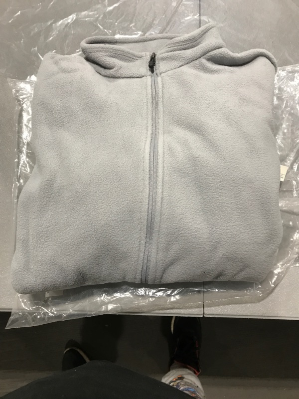 Photo 1 of Amazon Essentials Men's Full-Zip Polar Fleece Jacket (Available in Big & Tall) Polyester Light Grey XX-Large
XXL
