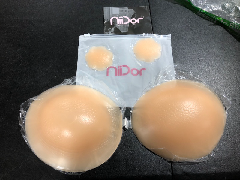 Photo 2 of [Size C] NiiDor Sticky Bra with Nipple Pasties