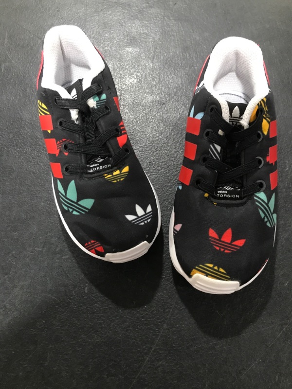 Photo 2 of adidas Originals Kids Unisex's ZX Flux Sneaker, core Black/Lush red/FTWR White, 8.5K M US TODDLER 