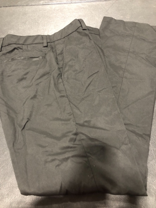 Photo 2 of Amazon Essentials Men's Classic-Fit Expandable-Waist Flat-Front Dress Pant 35Wx34L