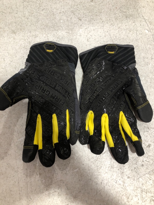 Photo 5 of Pro Grip X-Large Black Synthetic Leather High Performance Glove. PRIOR USE. 
