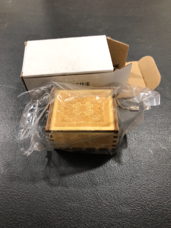 Photo 1 of (Daughter to mom) You are My Sunshine Wood Music Boxes,Laser Engraved Vintage Wooden Sunshine Musical Box Gifts Music Box
