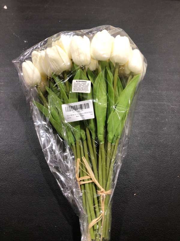 Photo 2 of 30pcs White 14" Artificial Latex Tulips Flowers for Wedding Party Home Decoration (White-30pcs)
