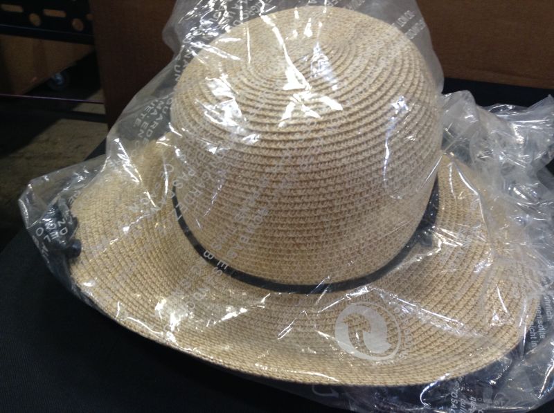 Photo 2 of Sun Hat Womens Wide Brim Straw Beach Hat with Lining Packable Foldable Summer Hat UV Protection
