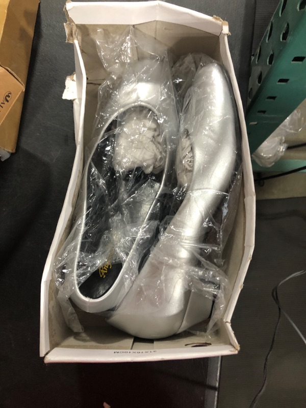 Photo 1 of AngelSteps AmeriMark Women's Amelia Pumps - Low Heel Shoes with Rounded Toe Silver 10 X-Wide