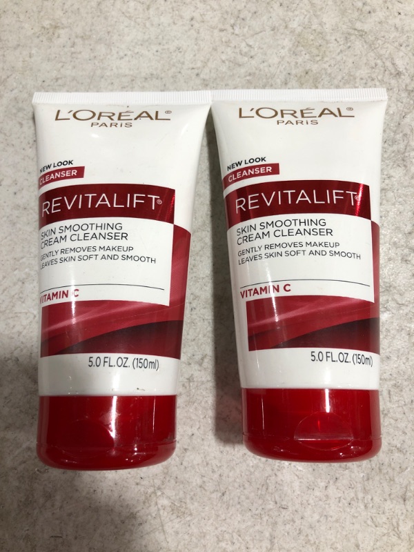 Photo 3 of L'Oreal Paris Skincare Revitalift Radiant Smoothing Wet Facial Cream Cleanser with Vitamin C, Gentle Makeup Remover, Face Wash for All Skin Types, 2 count
