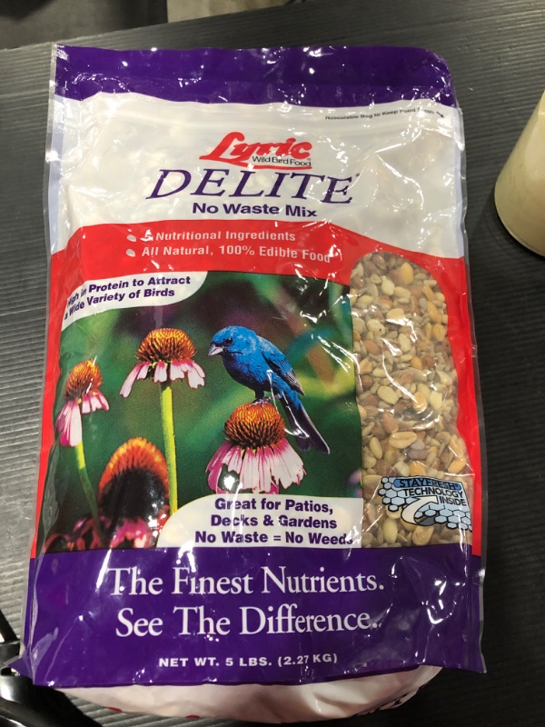 Photo 2 of Lyric Delite Bird Food - 5 lb.
