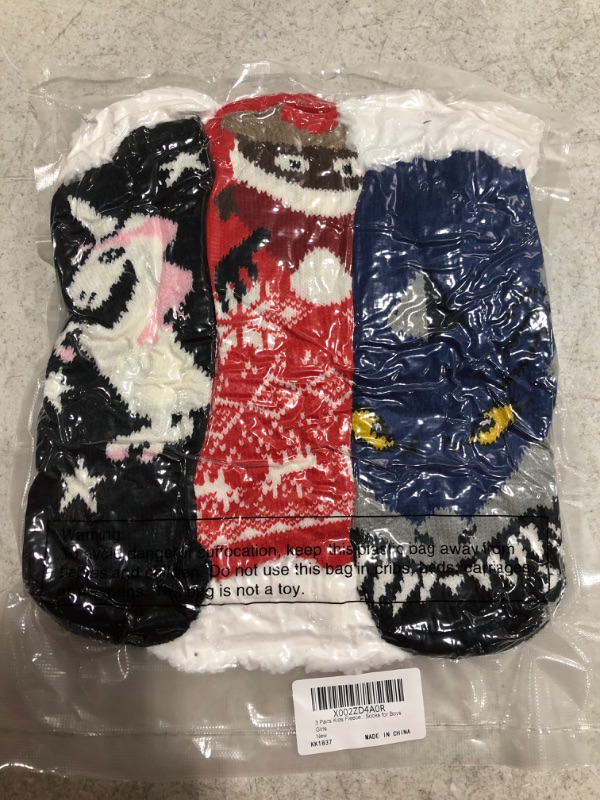 Photo 1 of 3 PAIRS KIDS FLEECE SOCKS FOR BOYS & GIRLS. ONE SIZE. 