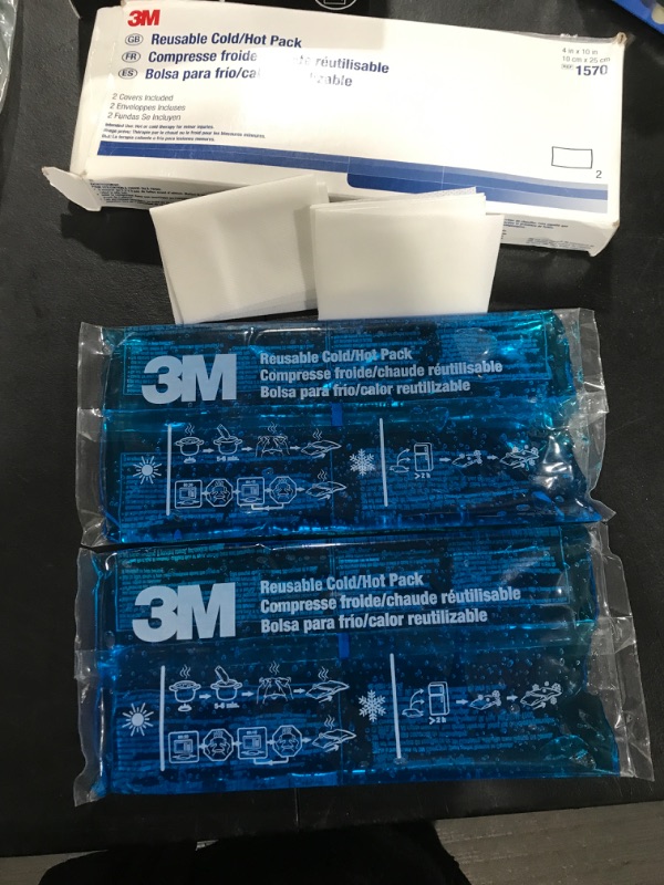 Photo 2 of 3M 4" X 10" Nexcare Reusable Gel Cold or Hot Pack With Cover (2 Per Box)
