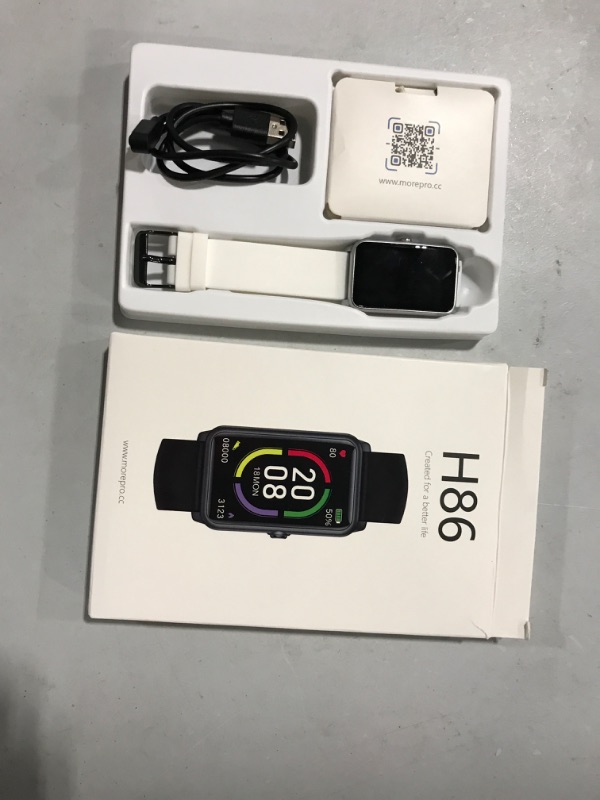 Photo 3 of MorePro H86 Smartwatch+Screen Protector
