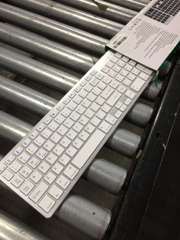 Photo 2 of Bluetooth Keyboard, white