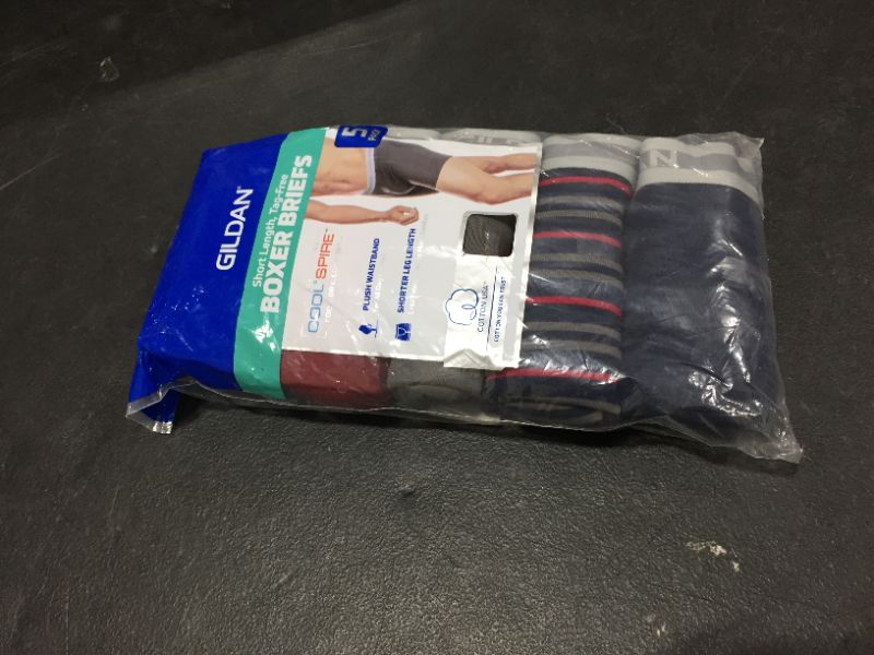 Photo 1 of Gildan Men's Short Leg Boxer Briefs Multipack Xlarge Size 