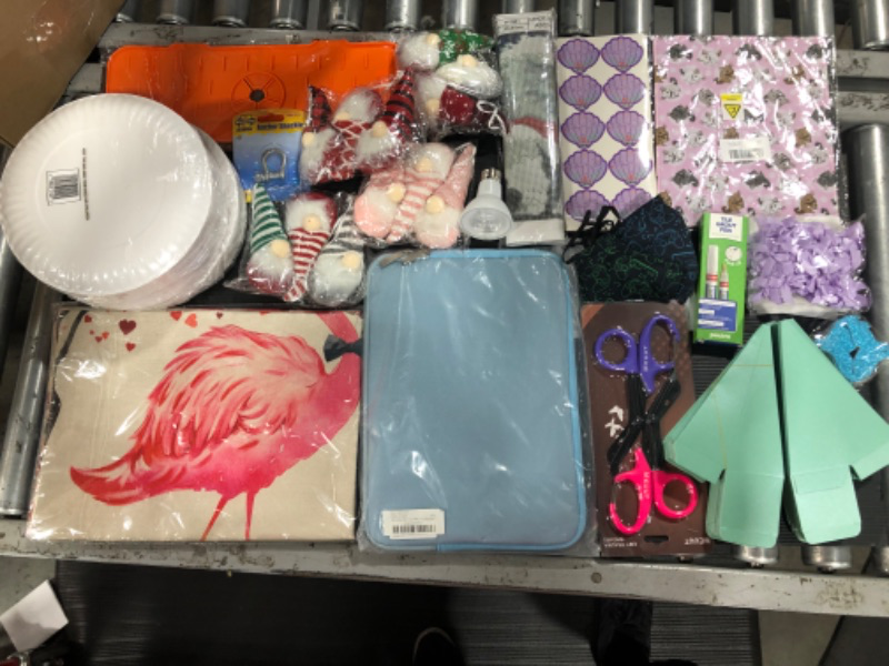 Photo 1 of !@!@!@ BOX LOT @!@!@!

~~VARIOUS ITEMS BUNDLE~~
