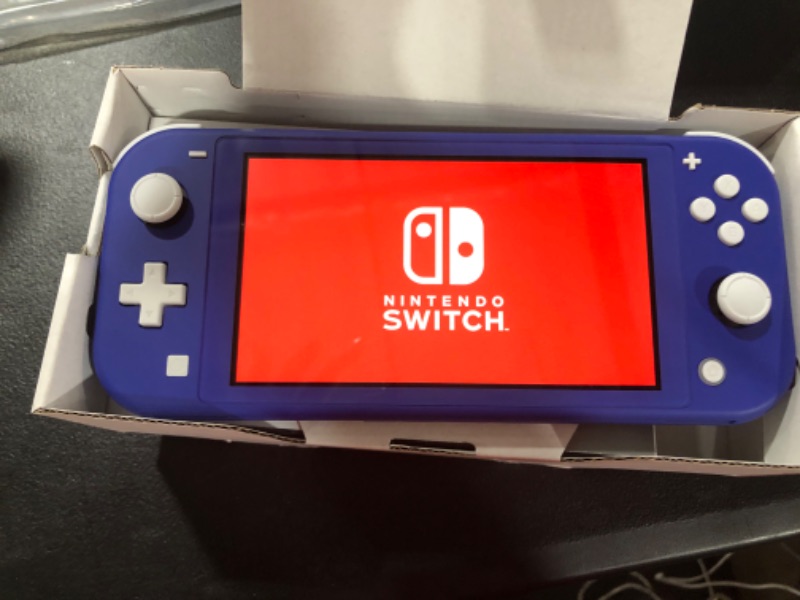 Photo 2 of Nintendo Switch Lite - Blue
