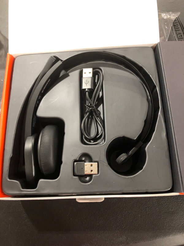 Photo 2 of TaoTronics TT-BH041 Bluetooth Headphones -NEW- H44