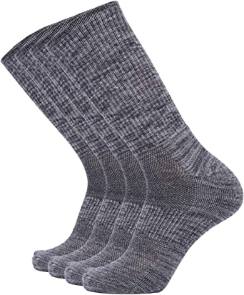 Photo 1 of ENERWEAR 4 PACK WOMEN'S WOOL CASUAL CREW BOOT SOCKS
size: 9 - 11