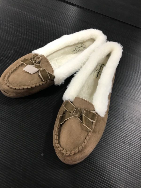 Photo 2 of Jessica Simpson Women's Micro Suede Moccasin Indoor Outdoor Slipper Shoe
size xxl 10/11