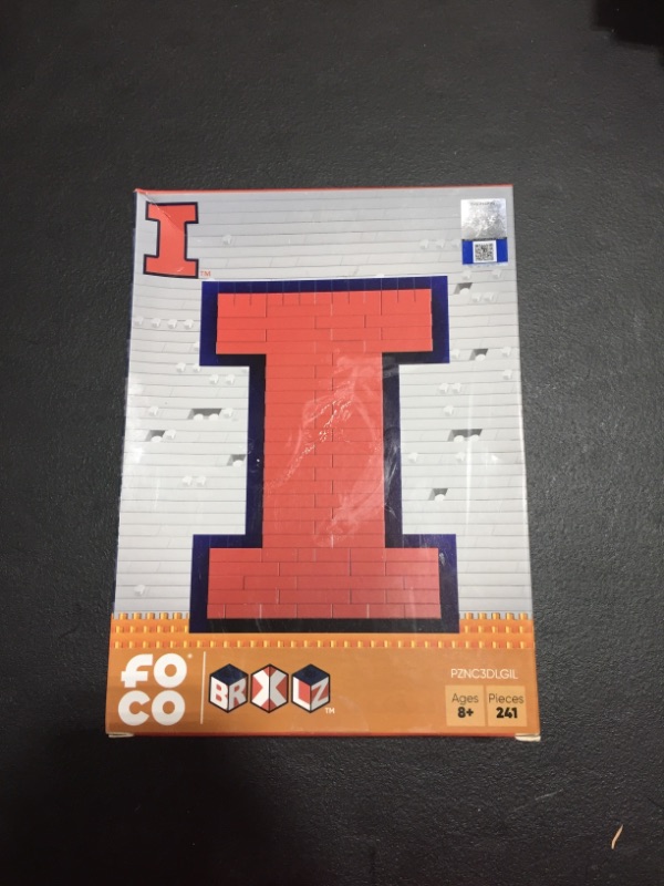 Photo 2 of NCAA Illinois Fighting Illini 3D BRXLZ Mascot Puzzle 1000pc
