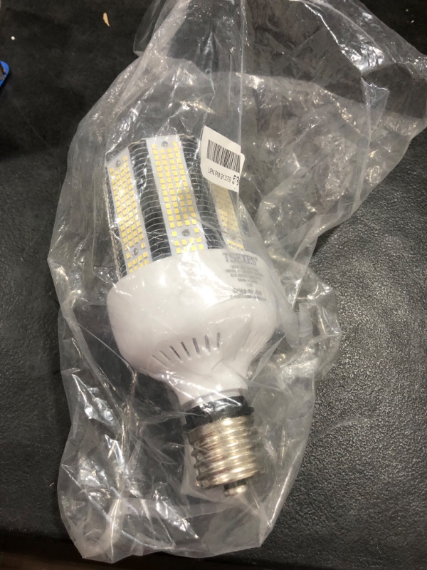 Photo 2 of 120W LED Corn Cob Bulb, E26/E39 Mogul Base Lamp, 6000K Daylight 18000LM Replacement 400-600 Watt Metal Halide HID HPS CFL, for Garage Warehouse Parking lot High Bay Work Shop Lamp
