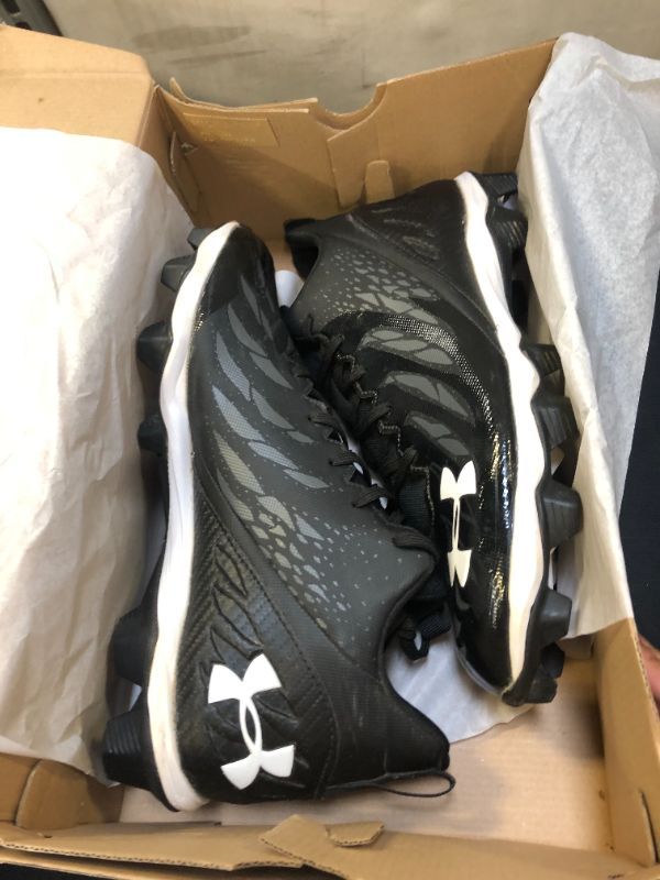 Photo 1 of  Under Armour Men's Spotlight Franchise Rm Football Shoe ( size: 11.5 ) 