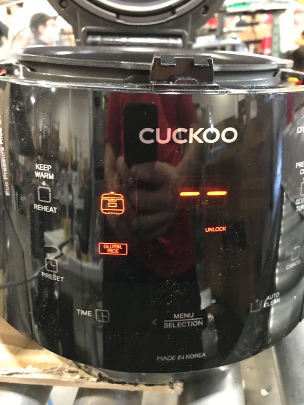 Photo 4 of CUCKOO CRP-PK1001S 10-Cup (Uncooked) Pressure Rice Cooker Made in Korea
