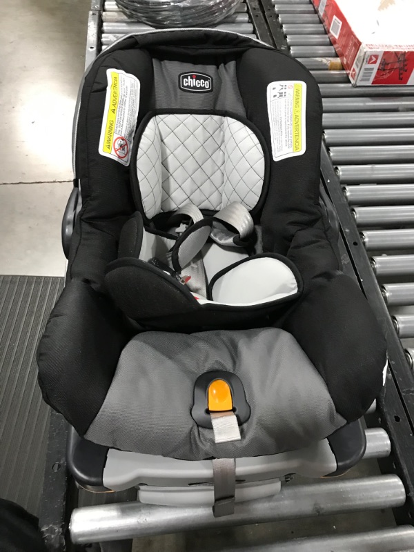 Photo 2 of Chicco KeyFit 30 Infant Car Seat with Base, Usage 4-30 Pounds, Orion (1811882)
