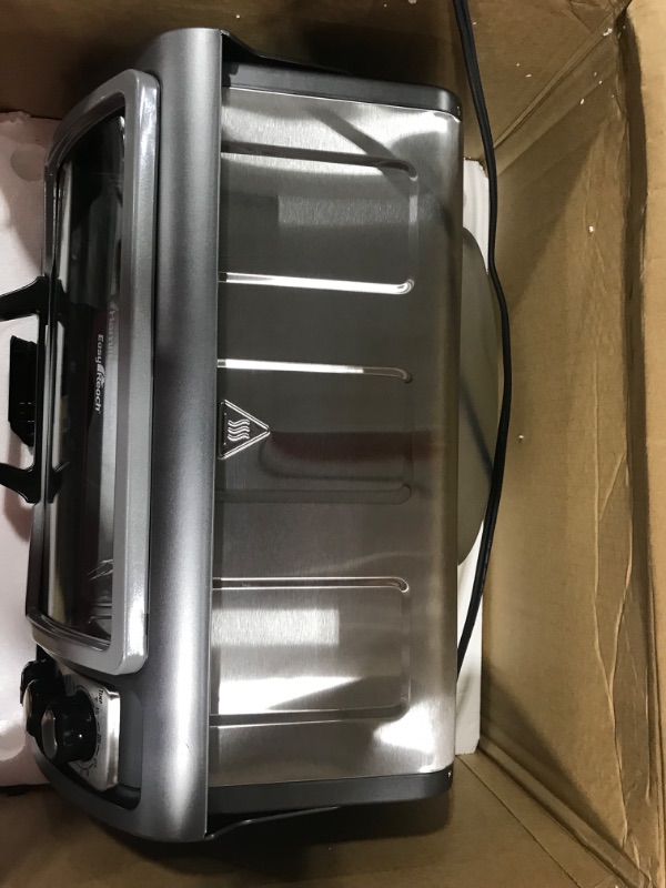 Photo 5 of Hamilton Beach Countertop Toaster Oven, Easy Reach With Roll-Top Door, 6-Slice, Convection (31123D), Silver
