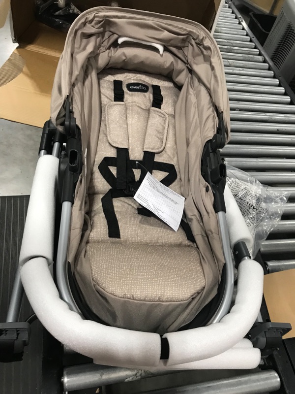 Photo 1 of Evenflo Pivot Modular Travel System With SafeMax Car Seat
