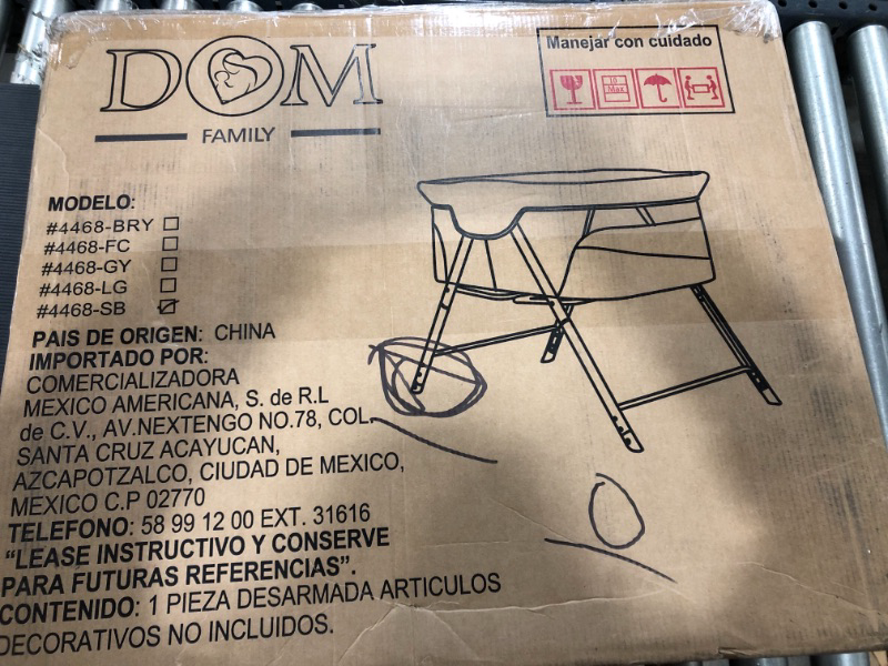 Photo 1 of Dream on Me Traveler Portable Bassinet in Starlight Blue