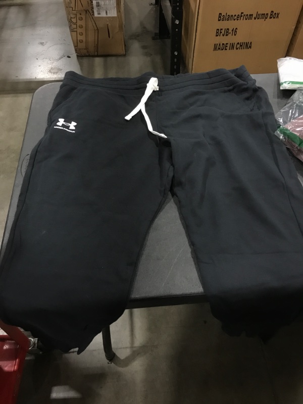 Photo 1 of 3XL UNDER ARMOR SWEATS