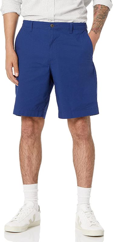 Photo 1 of Amazon Essentials Men's Regular-Fit 9" Lightweight Stretch Short
SIZE 32
