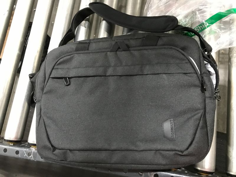 Photo 2 of 17.3 Inch Laptop Bag,BAGSMART Expandable Briefcase,Computer Bag Men Women,Laptop Shoulder Bag,Work Bag Business Travel Office,Lockable (Black-17.3 inch)
