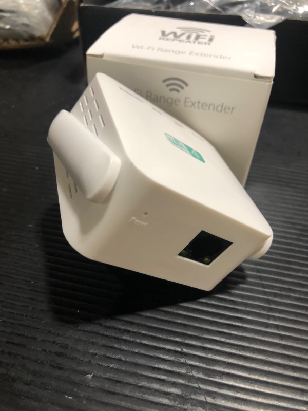 Photo 4 of WiFi Extender Booster Repeater, 360° Full Coverage of 4500sq. ft,, 2.4GHz 300Mbps Band, Supports Ethernet Port