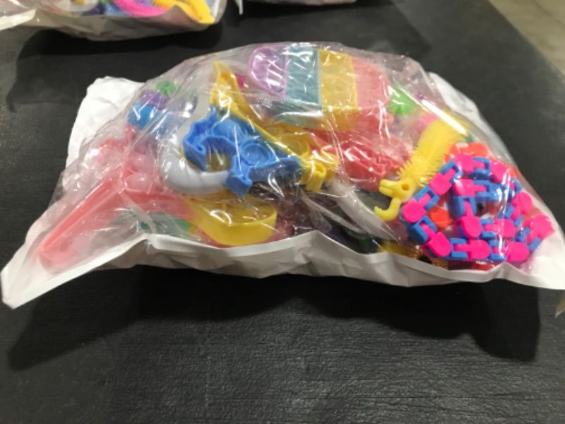 Photo 1 of 28 PIECE FIDGET & SENSORY TOY ASSORTMENT. 