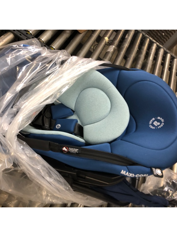 Photo 2 of Coral™ XP Car Seat