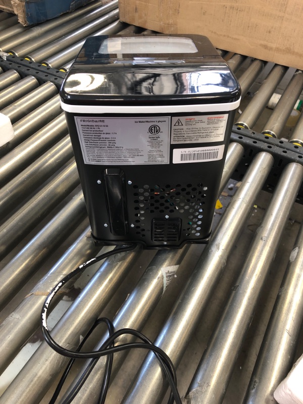 Photo 1 of 26-Lb. Portable Ice Maker