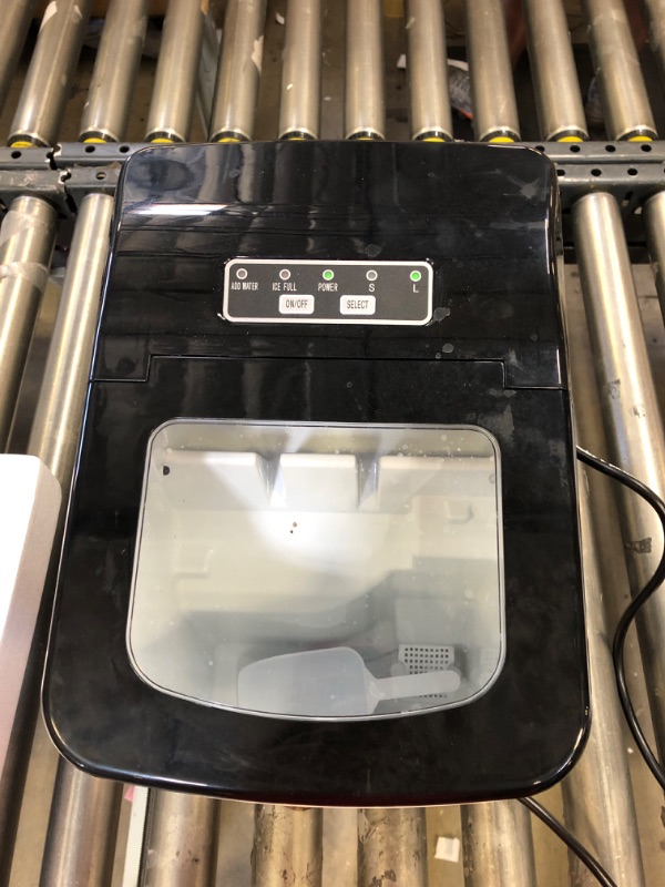 Photo 1 of 26-Lb. Portable Ice Maker