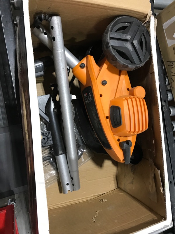 Photo 3 of WORX WG896 12 Amp 7.5" Electric Lawn Edger & Trencher
