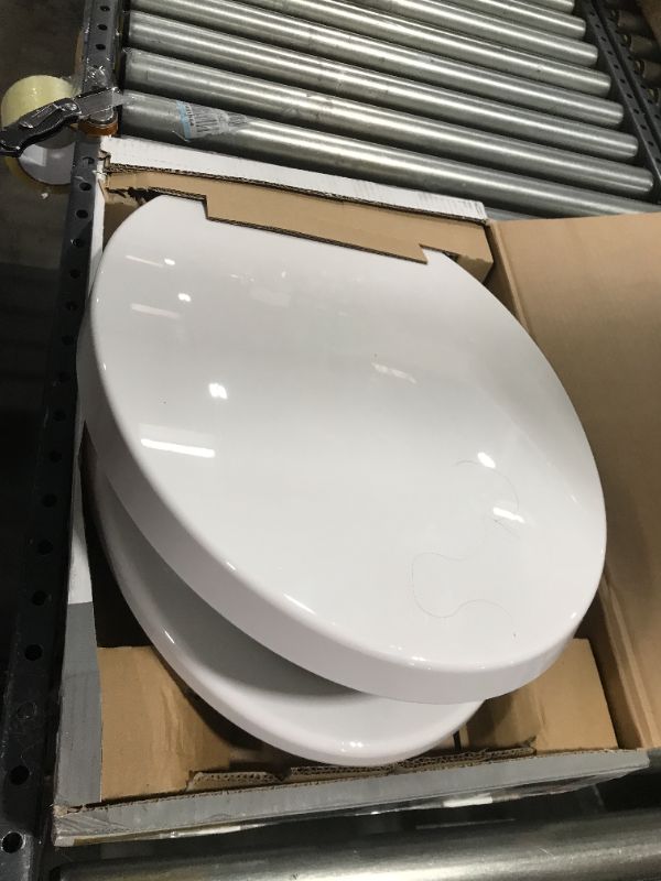 Photo 2 of American Standard 5900A05G.020 Aqua Wash Non-Electric Bidet Seat for Elongated Toilets, 14.9 in Wide x 3.6 in Tall x 21.1 in Deep, White Standard Packaging