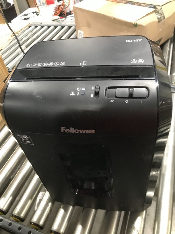 Photo 2 of Fellowes 10M7 10-Sheet Powershred Micro-Cut Deskside Paper Shredder New Model