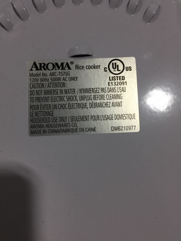 Photo 3 of Aroma Housewares Select Stainless Rice Cooker & Warmer with Uncoated Inner Pot, 6-Cup(cooked) / 1.4Qt, ARC-753SG, White