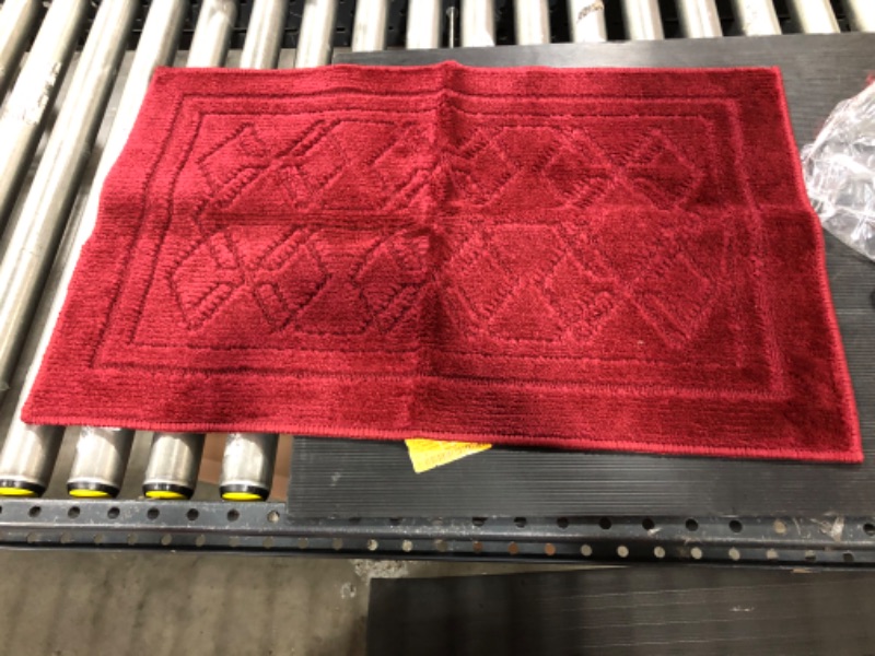 Photo 1 of 31x19 red bath rug 